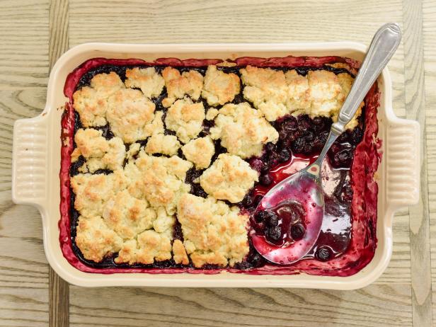 blueberry cobbler